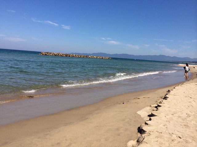 �L���C�ȃu���[�̊C�ɐ^�����ȍ��l�ŉ���̊C�݂����ł����I
_���̉w �L��������