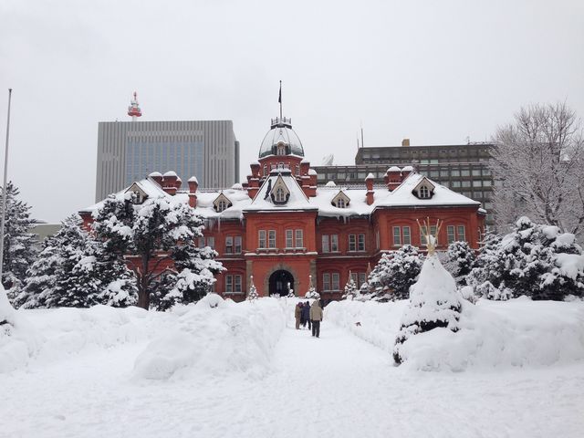 �~���f�G�H_�k�C�������{����(�Ԃ�񂪒���)