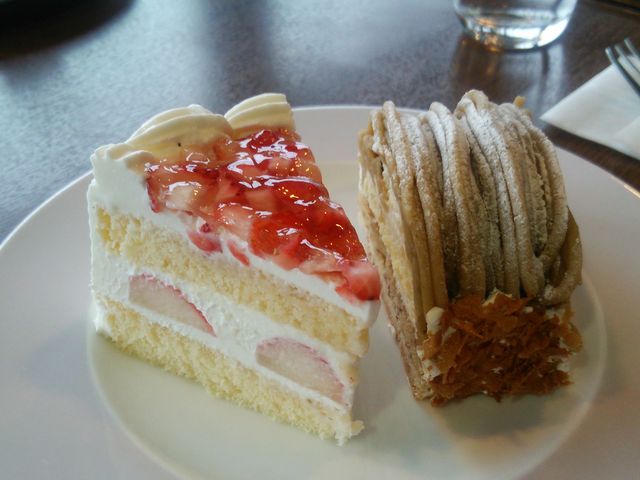 ̓P[LZbgBZtŃhNtĂ܂B_Chez-tani ̖{X