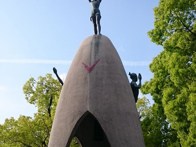 �ߒɒ��̕��a�ւ̊肢���A�S�̏���炵�A
�܂���������܂���B���E�����a�ō݂�܂��l�ɁB_���a�L�O����