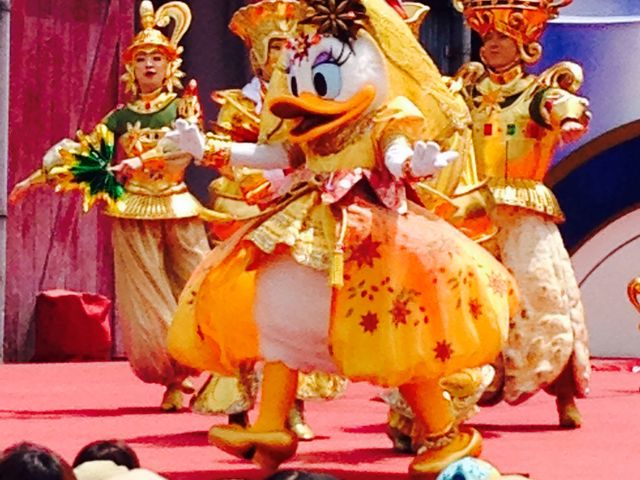 �����������������̂ŐH�������҂��ƂȂ��H�ׂ�܂���_�����f�B�Y�j�[�V�[(R)