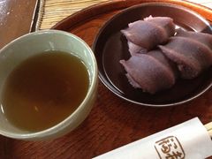 �n���B����̐ԕ��{�X�ւ̓��e�ʐ^1