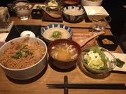 䂤̎R aH_CjO Ƃ tororo̓eʐ^1