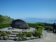 ӂ݂̂܎RXgnEX̓eʐ^1