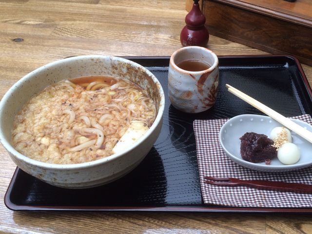 和菓子のついた、たぬきうどん美味しかった！_不動滝（神奈川県湯河原町）
