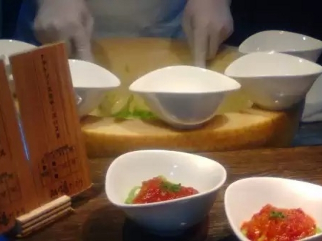 ���j���o�C�L���O_�H�ۃO�����h�z�e��