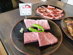 ����������̈ꏡ�т�{�X�ւ̓��e�ʐ^1