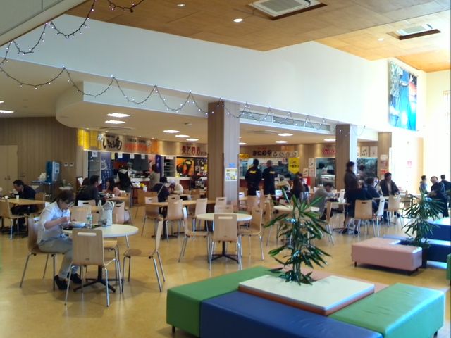 �L���t�[�h�R�[�g_���̉w �T�[�����p�[�N���