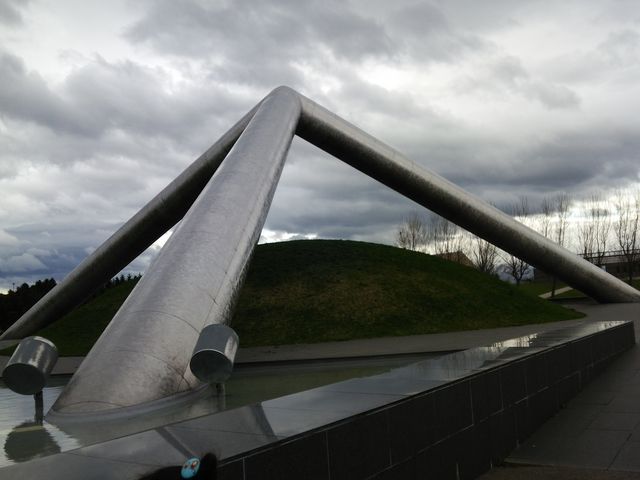 �傫�ȃI�u�W�F�N�g�𔭌�_���G��������