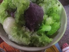 �q����̐ԕ��{�X�ւ̓��e�ʐ^1