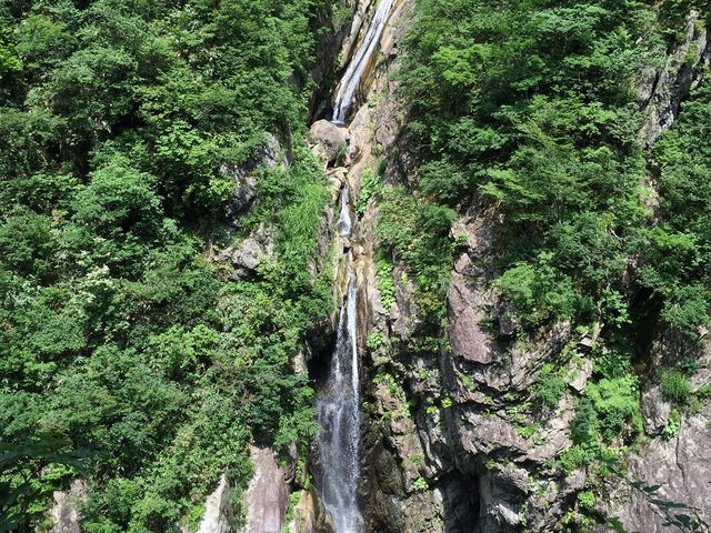 南魚沼・湯沢の魅力】裏巻機渓谷（うらまきはたけいこく） - 新潟県ホームページ