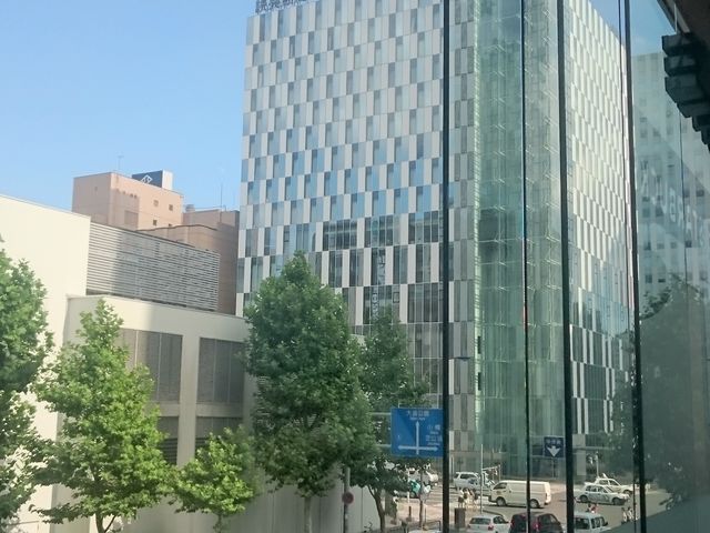 KX̕i_X^[obNXER[q[DyIɚX