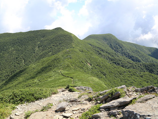 ���w�ʎR �R���t�߂���z���z���R���ʂ̒��]�ł�_�z���z���R���R�x�{��