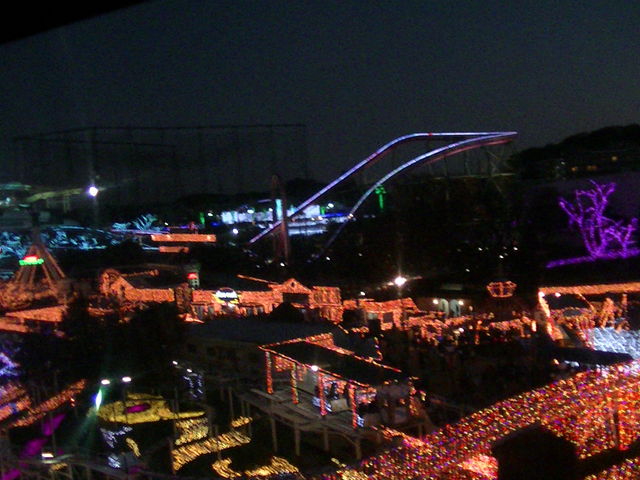 WFbgR[X^[AtĂ܂B_Vn݂胉h