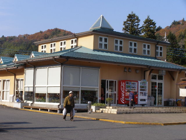 pony̕YZ^[u܁v̓eʐ^1