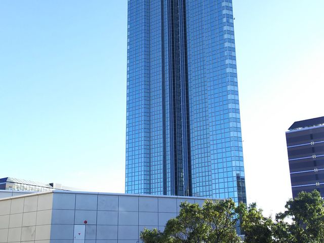 xC_XJCN[Y }Nn Apze&][gxC