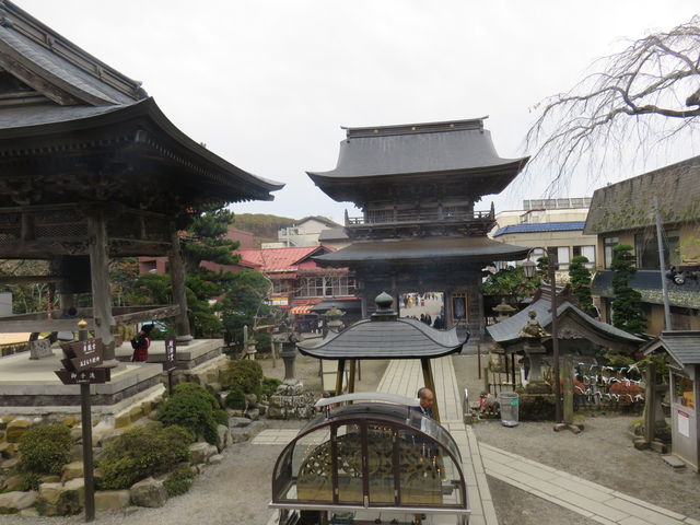 ��`�@�� ������