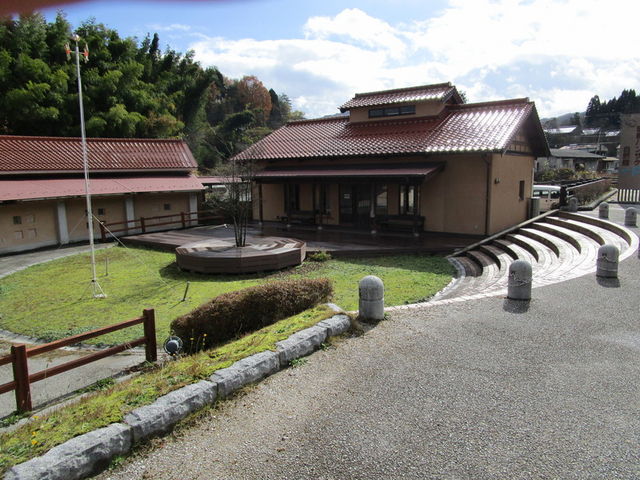 �{�ݑS�i_����n���U�P���R��