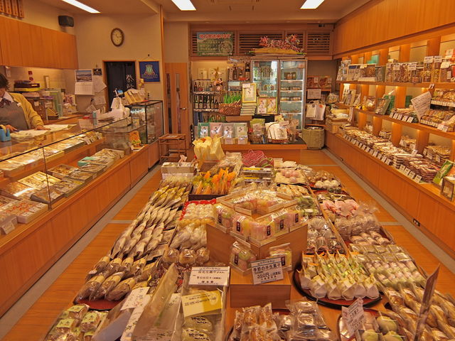 ͂5525̐`얼YZ^[̓eʐ^4