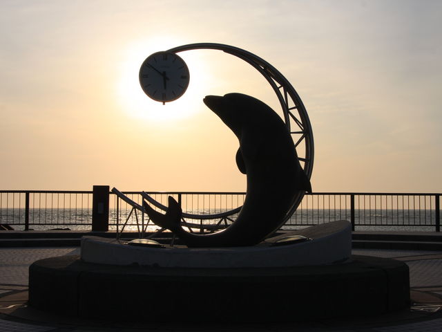 �C���J�̃��j�������g�ƒ��݂䂭�[��_�m�V���b�v��