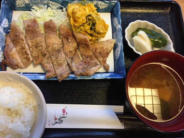 股[̐_ca򉮔T̓eʐ^1