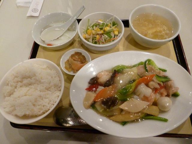 Assorted set(vegetable and seafood)_紅蘭亭 下通店