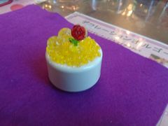 �I�M�[����̎葢��K���X�@�т��ǂ�ւ̓��e�ʐ^1