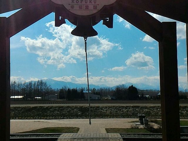 �\������Ȃ�ł͂̑f�G�Ȍi�F�������܂�_�����w�E�K���w