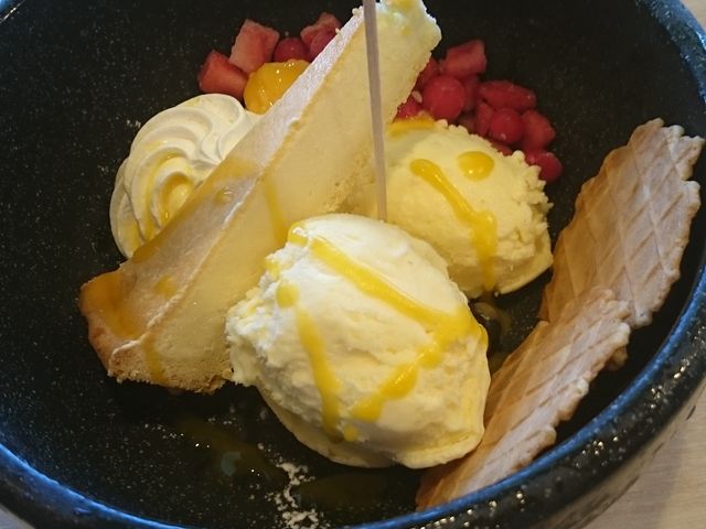 �X�g�[���p�t�F_�K�X�g �O�d��w�O�X