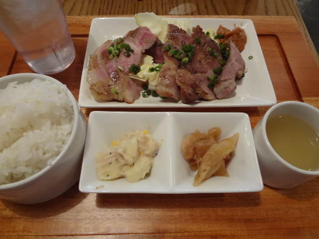 g\braceria BAVA u`FA o[@̓eʐ^1