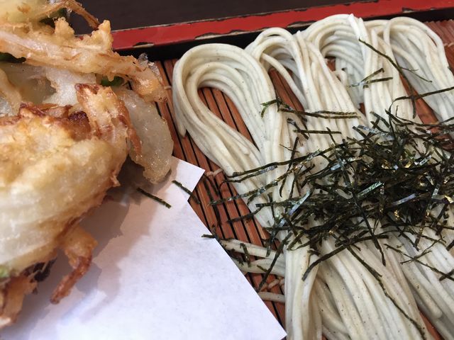 鋼Ƃg_Dynamic Kitchen & Bar W SUN qgvUEGXgX