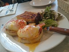 ViY Xg Cinnamon's Restaurant l RX̎ʐ^1