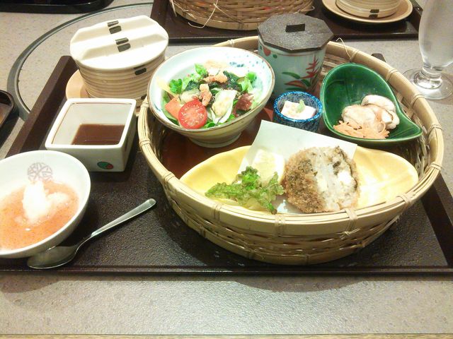 Ђ߂B̘aHEԂ ̉ ޗǐV{X̓eʐ^1