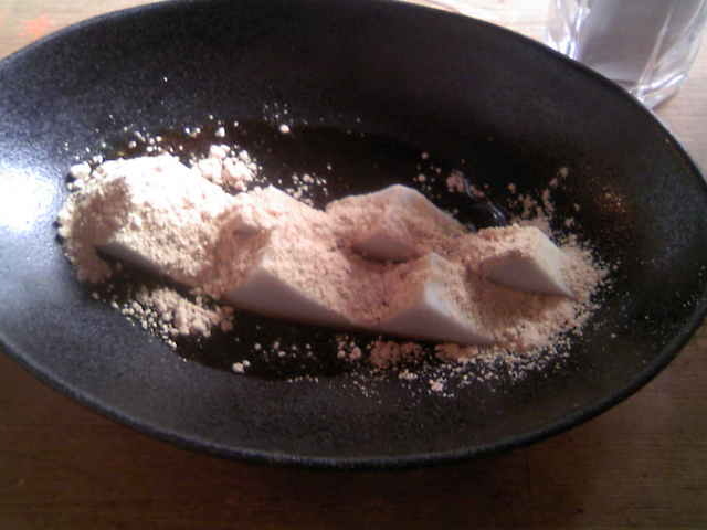 �ӂ������񂳂�̃N�������J�E�J�t�F�iqwalunca cafe�j�̓��e�ʐ^3