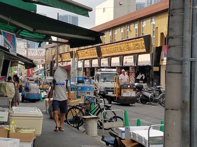 �����犈�􂷂�^�[���[�g�g���b�N_�z�n��O�s��