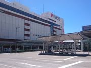 ݂傳̃jb|^J[  ÉwX̓eʐ^1