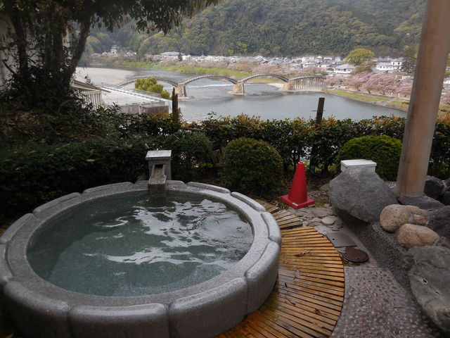 �I�V���C�B_�⍑���ۊό��z�e��