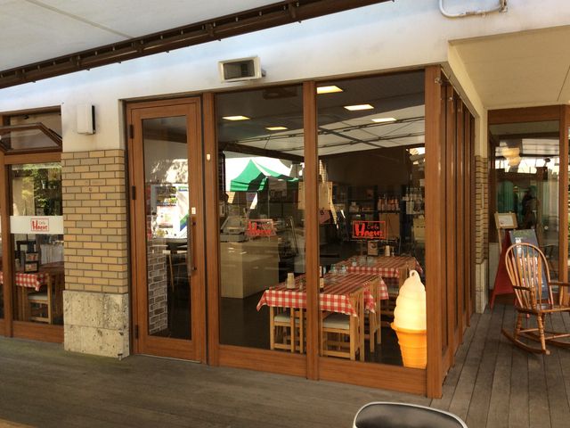 �{�ݓ��̃J�t�F�ł��B_�H�ہE���Z���^�[