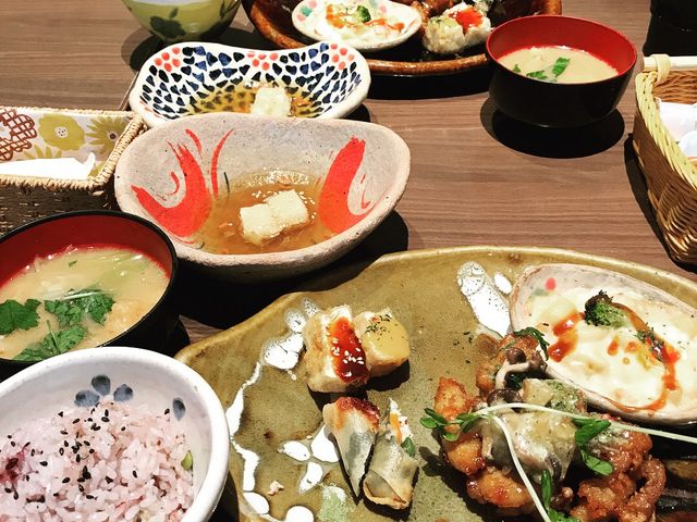 ̂̂񂿂傷B@ GCXNGAX̓eʐ^1