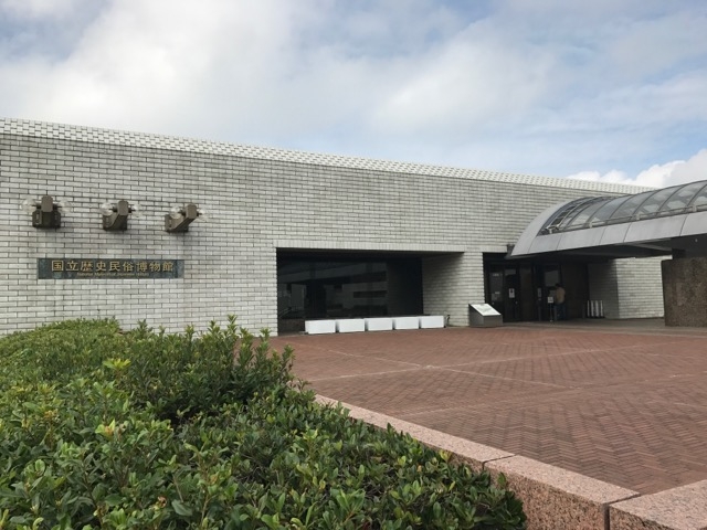 �O��_�������j����������