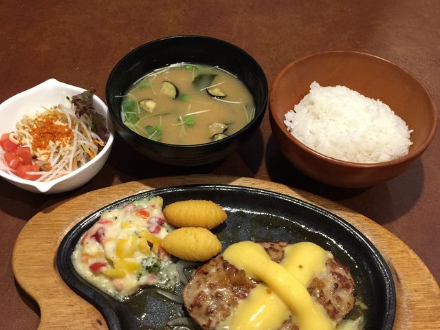 ͂Ȃ̂тhL[TVeBX̓eʐ^1