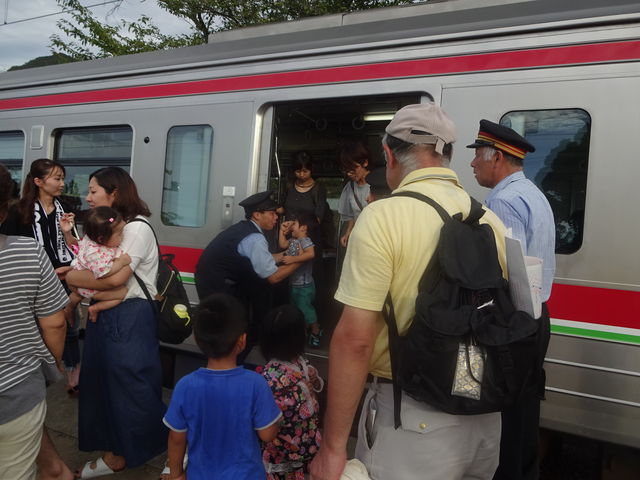 îŁAw񂪃tH[_iqÓm{w