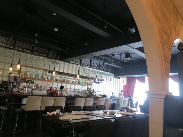 A\j[̃JtF  {G Cafe LA BOHEME Ru̓eʐ^1