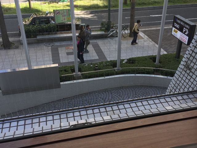 ���q���z�e������B_�z�e�����q���