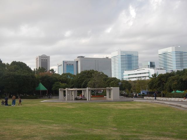 �Ȃ��Ȃ��̌i�F�ł�_���������C�l����