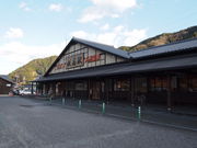 ˂񂳂̓̉wEэw̓eʐ^1