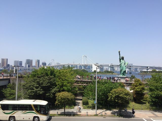 ���_���ƃ��C���{�[�u���b�W�̈�̊�_���R�̏��_���i���j