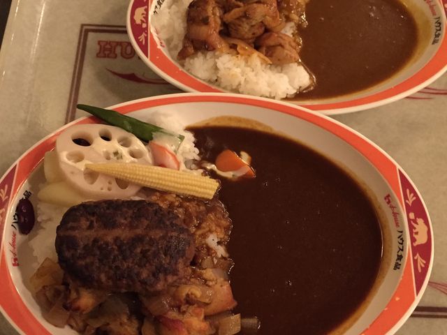 nO[xA[J[ƃ`LJ[_nO[xAEXg