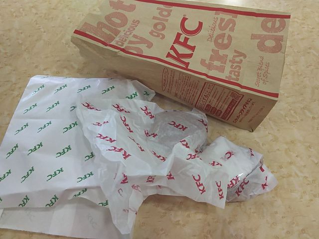 ���s���n��KFC_�P���^�b�L�[�t���C�h�`�L�����s���n��X