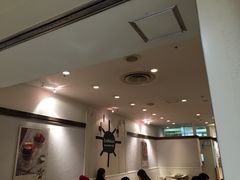 ȂLa Maison ensoleille table@ ] A\C^[uւ̓eʐ^1